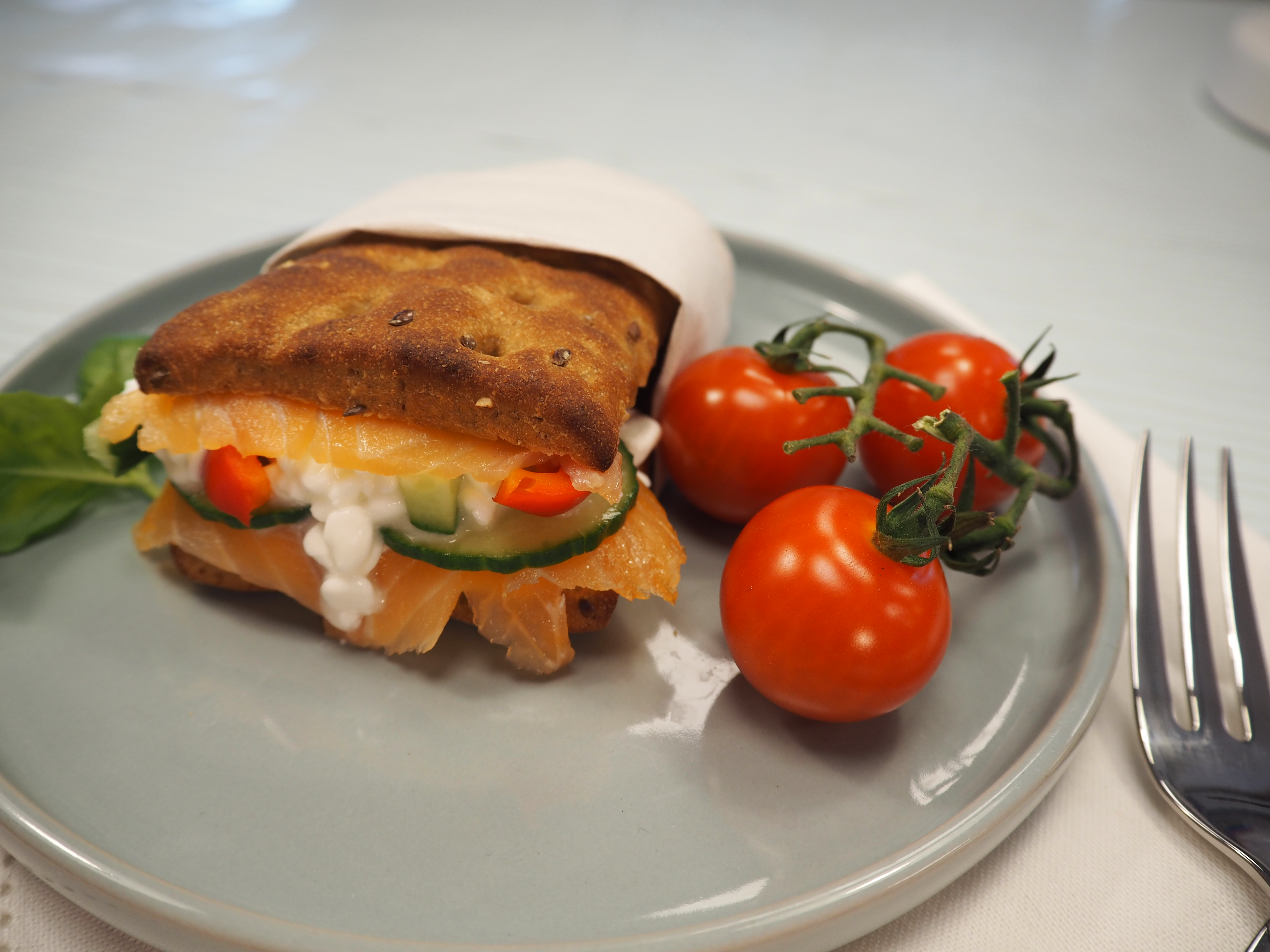 Sandwich met gerookte zalm en kwark