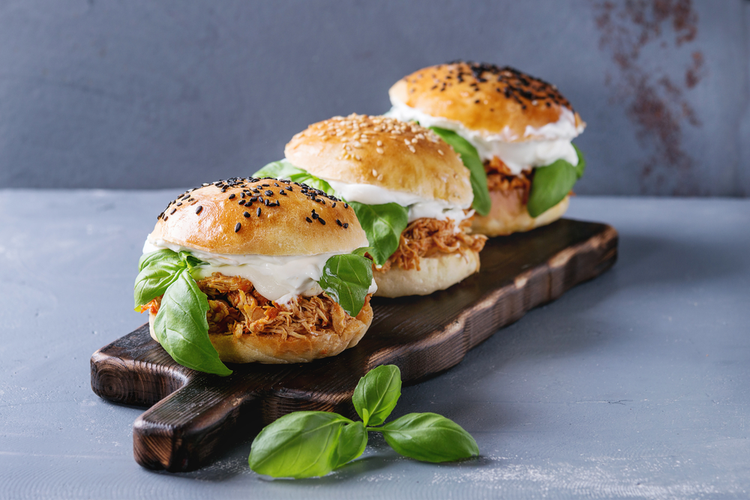 Pulled Chicken Sliders
