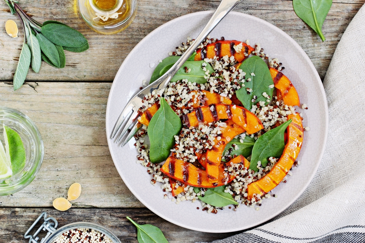 Quinoa pompoensalade