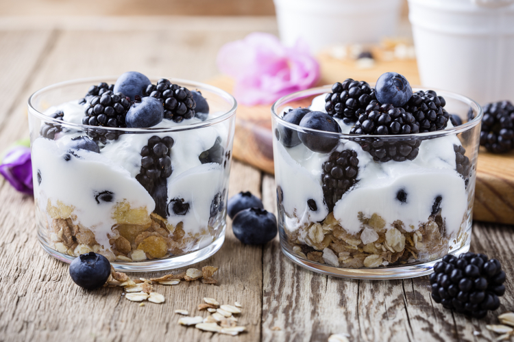 Yoghurt med skovbær