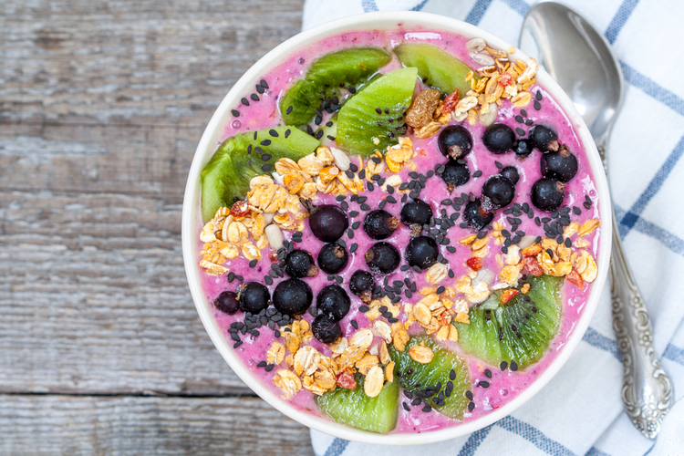 Bosbessen bananen sinaasappel smoothie