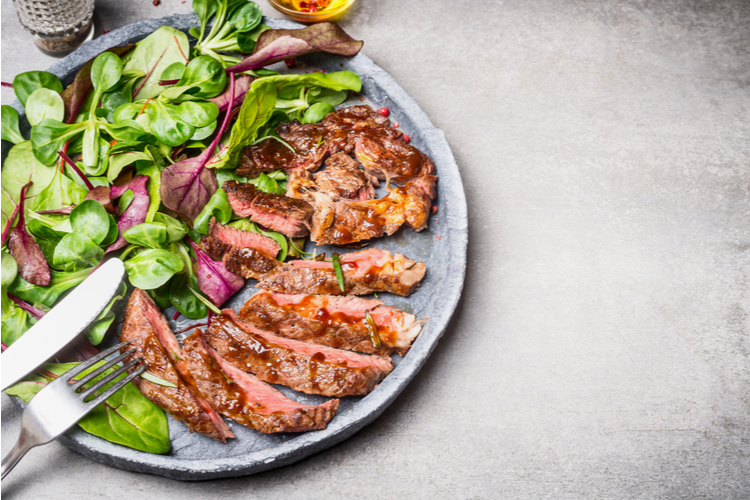 BBQ bøfsalat