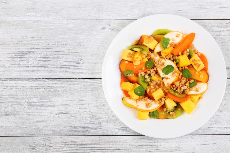Schaal met gemengd fruit