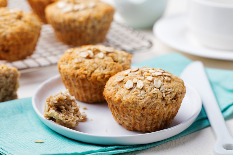Veganske havre-banan-æblemuffins