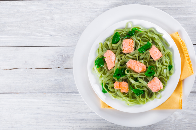 Zalm en spinazie fettuccine