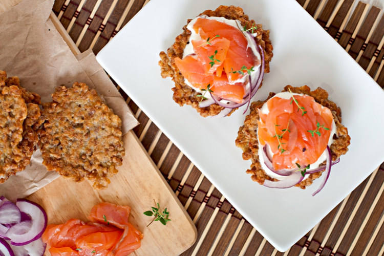 Boekweitpannenkoeken met zalm