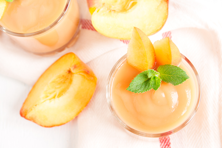 Perzik-munt smoothie